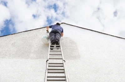 Peinture extérieure à Estampures — façades et ravalement